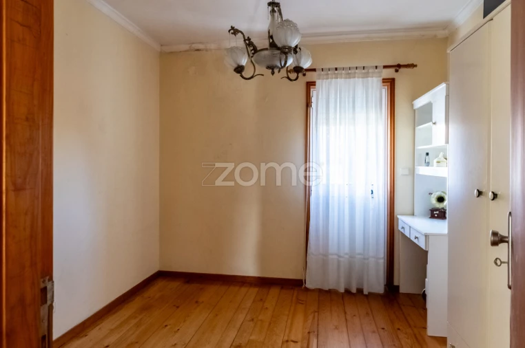 Moradia T4 para Venda em Gulpilhares e Valadares Foto 32