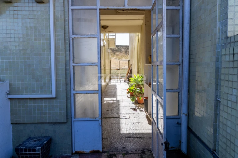 Moradia T4 para Venda em Gulpilhares e Valadares Foto 63