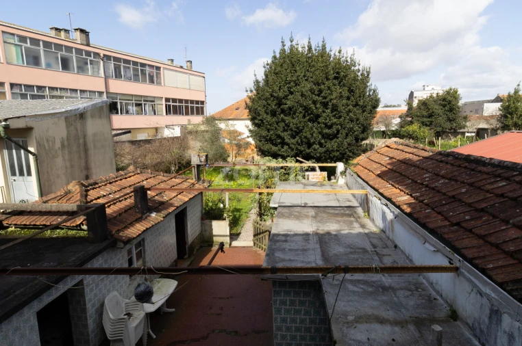 Moradia T4 para Venda em Gulpilhares e Valadares Foto 71