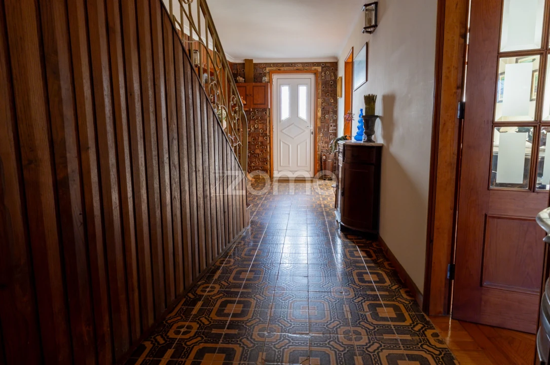 Moradia T4 para Venda em Gulpilhares e Valadares Foto 21