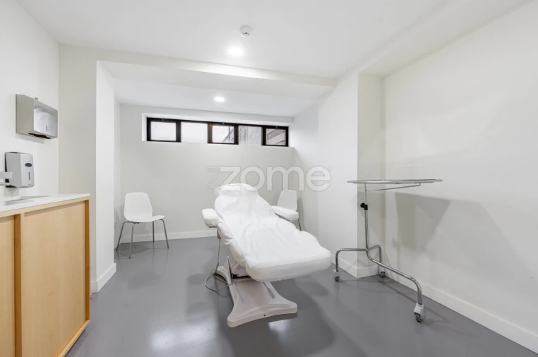 Negócio para Venda em Ramalde Foto 11