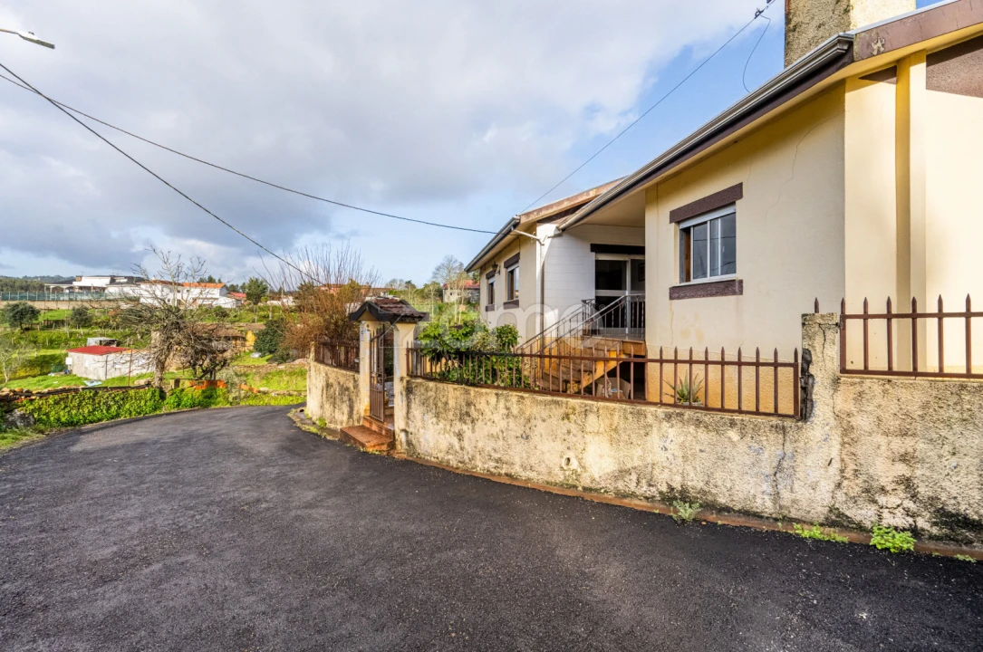 Moradia T3 para Venda em Canedo, Vale e Vila Maior Foto 2