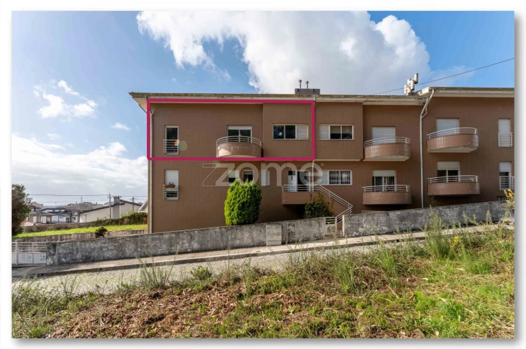 Apartamento T2 para Venda em Baguim do Monte (Rio Tinto)