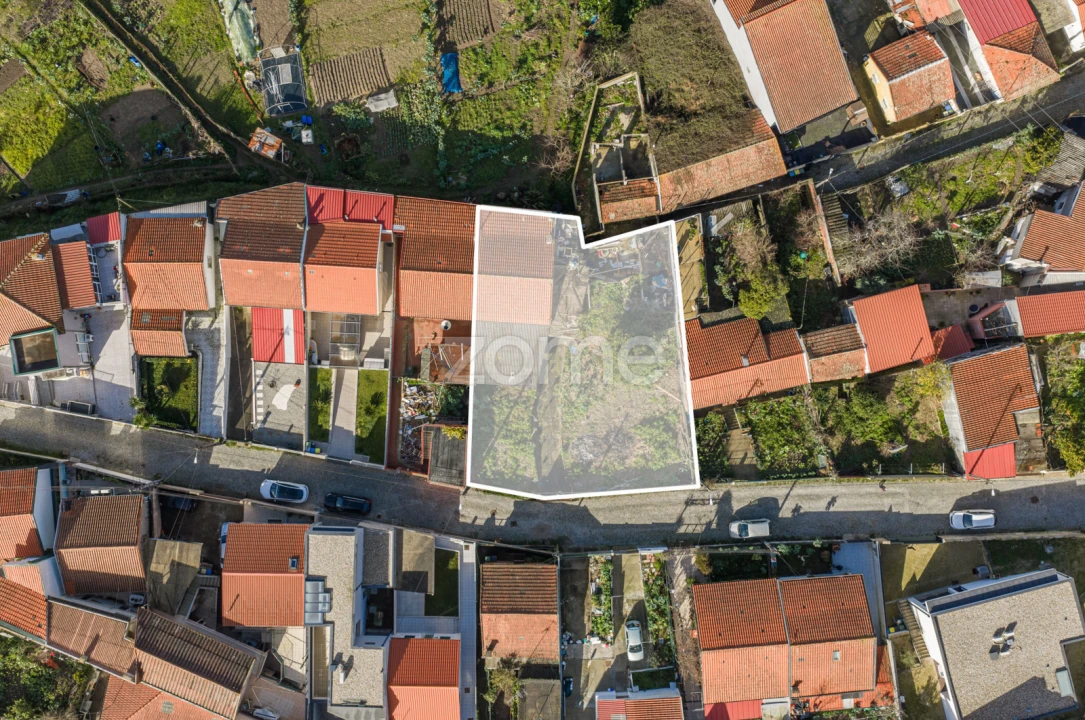 Moradia T3 para Venda em Pedrouços Foto 12