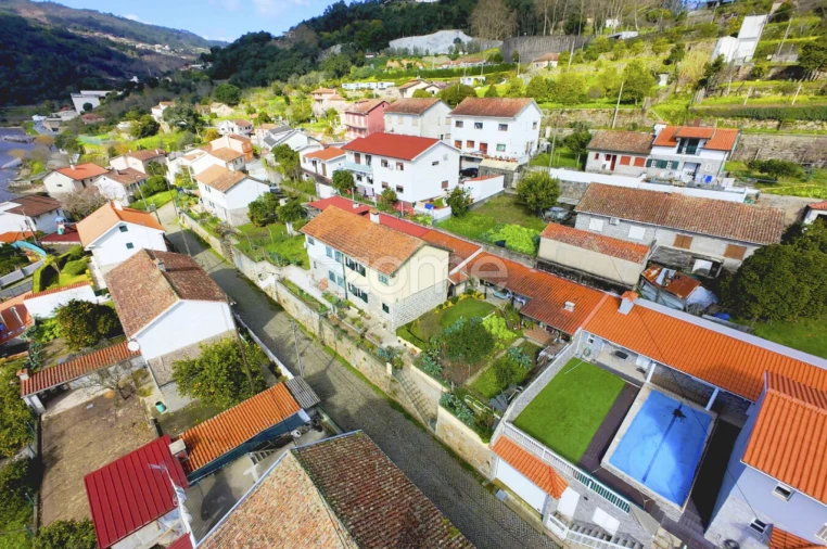 Moradia T4 para Venda em Ancede e Ribadouro Foto 36