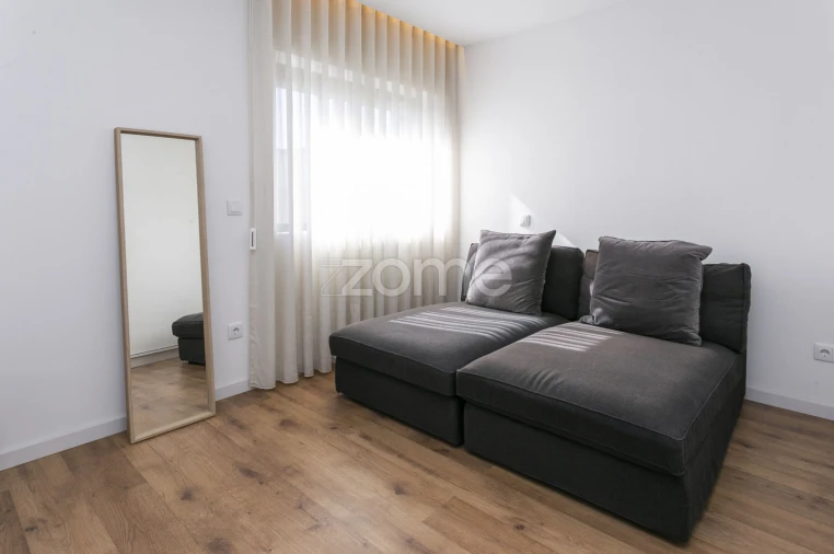 Apartamento T3 para Venda em Gulpilhares e Valadares Foto 28