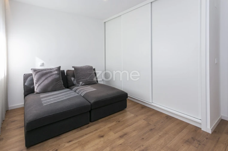 Apartamento T3 para Venda em Gulpilhares e Valadares Foto 29