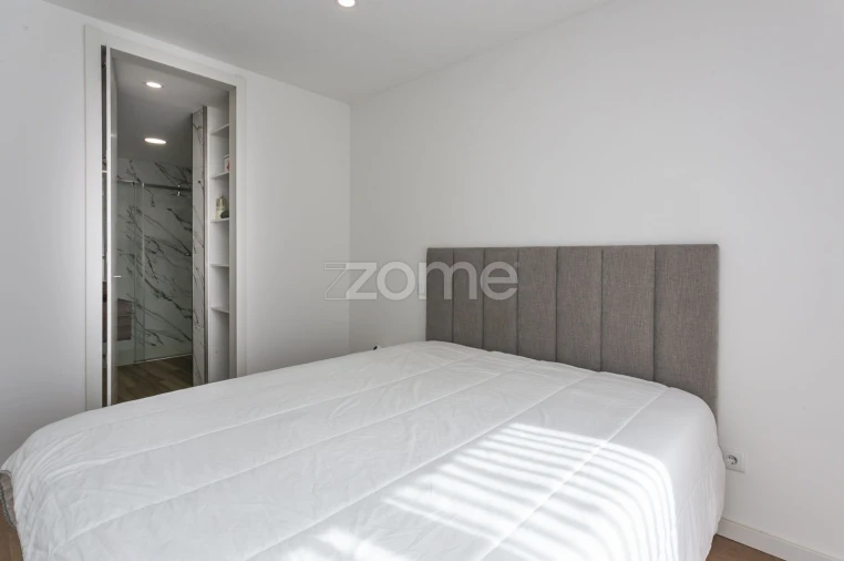 Apartamento T3 para Venda em Gulpilhares e Valadares Foto 31