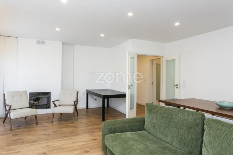 Apartamento T3 para Venda em Gulpilhares e Valadares Foto 13