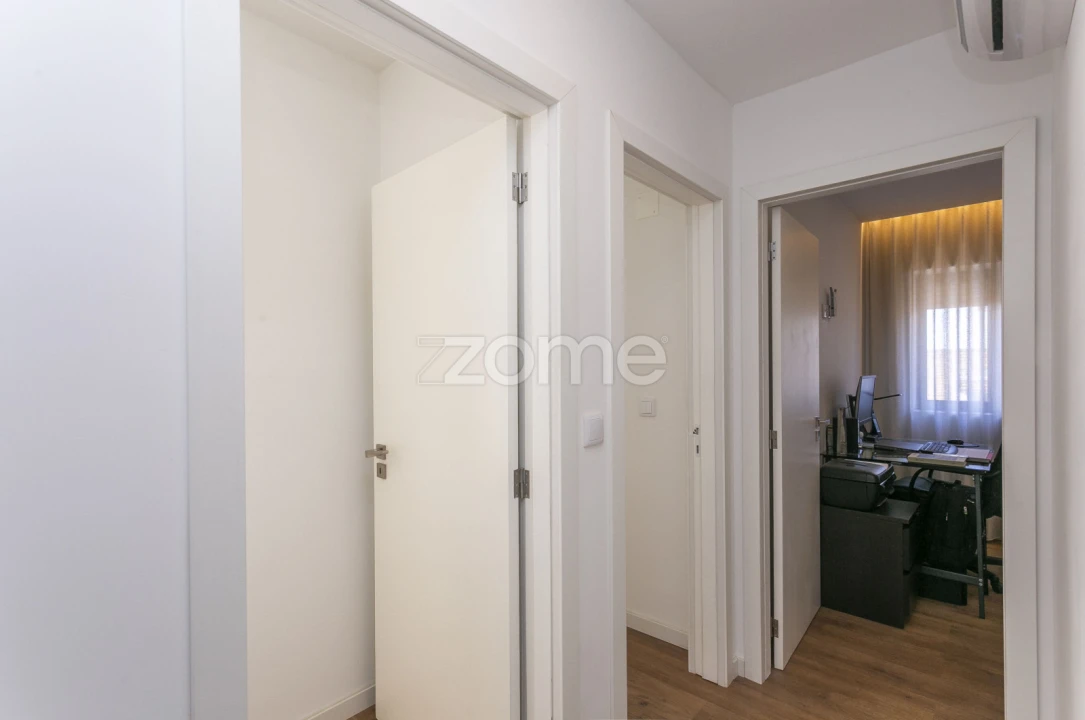 Apartamento T3 para Venda em Gulpilhares e Valadares Foto 26