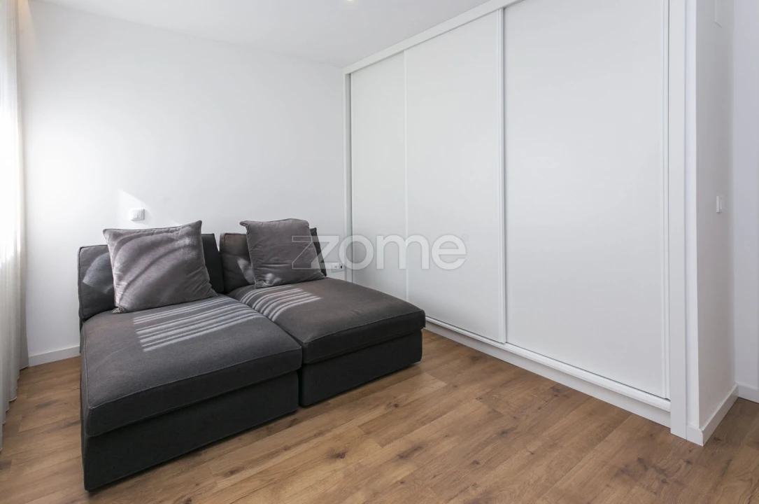 Apartamento T3 para Venda em Gulpilhares e Valadares Foto 29