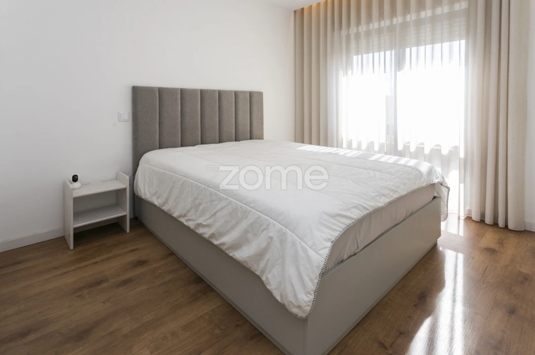 Apartamento T3 para Venda em Gulpilhares e Valadares Foto 30