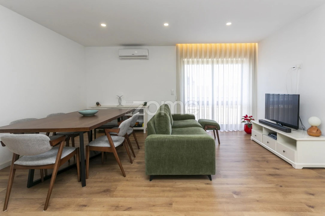 Apartamento T3 para Venda em Gulpilhares e Valadares Foto 14