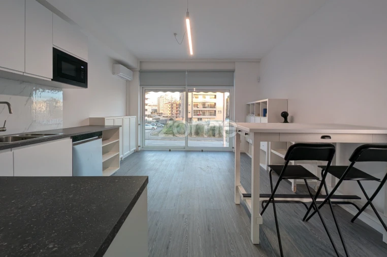 Apartamento T1 para Arrendamento em São João da Madeira