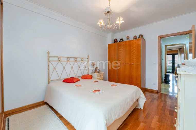 Apartamento T3 para Arrendamento em Santa Iria de Azoia, São João da Talha e Bobadela Foto 17