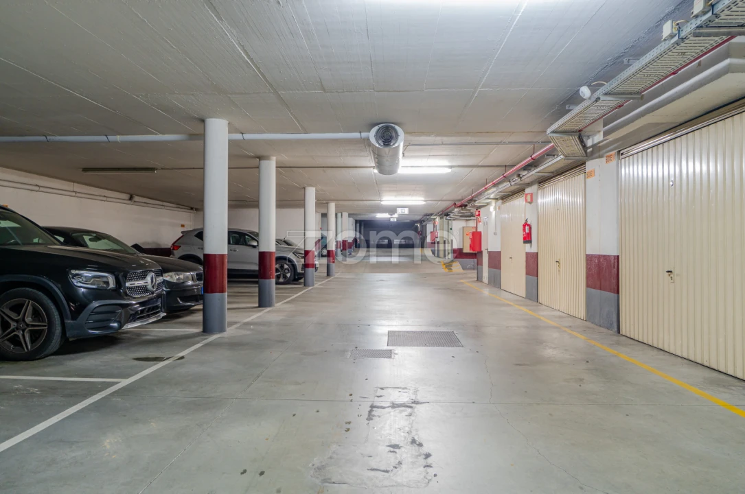 Apartamento T3 para Arrendamento em Santa Iria de Azoia, São João da Talha e Bobadela Foto 29