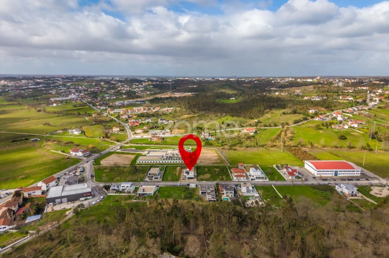 Moradia T3 para Venda em Santa Eufémia e Boa Vista Foto 35