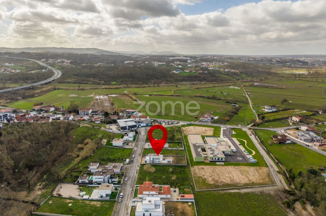Moradia T3 para Venda em Santa Eufémia e Boa Vista Foto 33