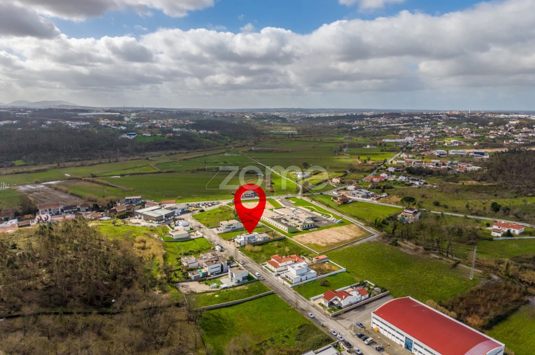 Moradia T3 para Venda em Santa Eufémia e Boa Vista Foto 34