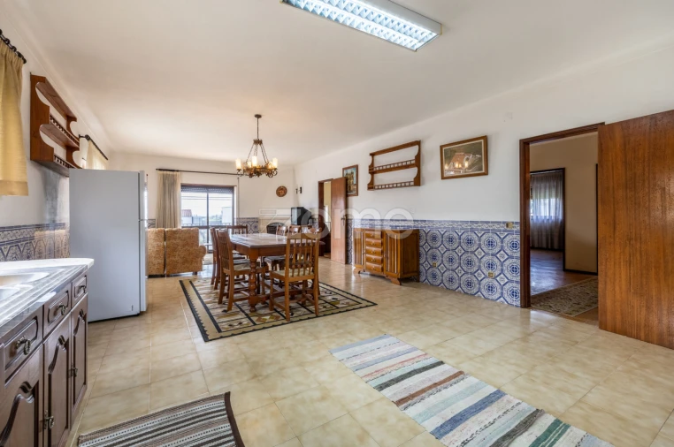 Moradia T2 para Venda em Alcobaça e Vestiaria Foto 7