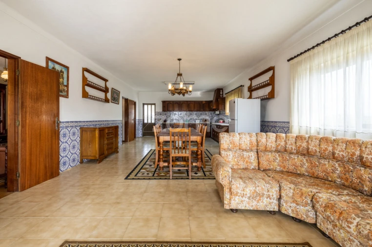 Moradia T2 para Venda em Alcobaça e Vestiaria Foto 14