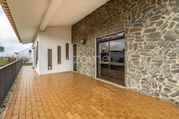 Moradia T2 para Venda em Alcobaça e Vestiaria Foto 18