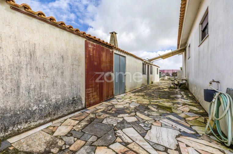 Moradia T2 para Venda em Alcobaça e Vestiaria Foto 46