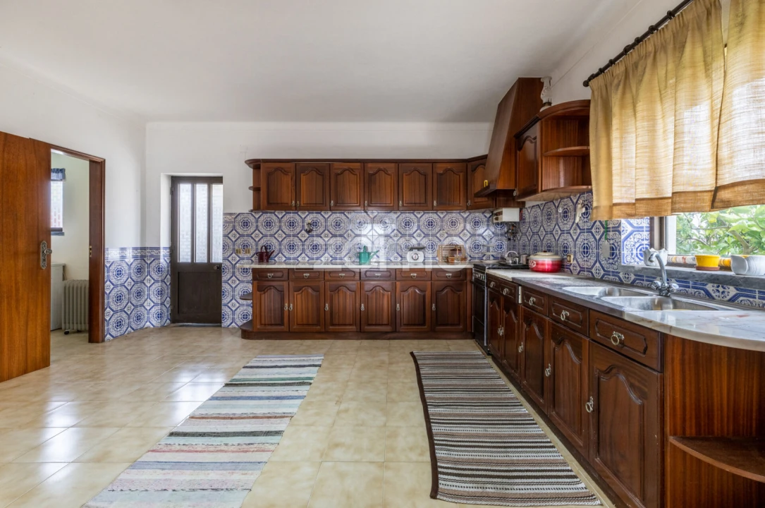 Moradia T2 para Venda em Alcobaça e Vestiaria Foto 5