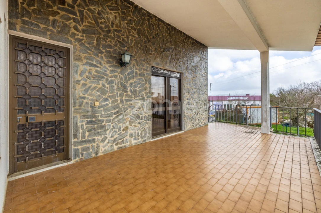 Moradia T2 para Venda em Alcobaça e Vestiaria Foto 19