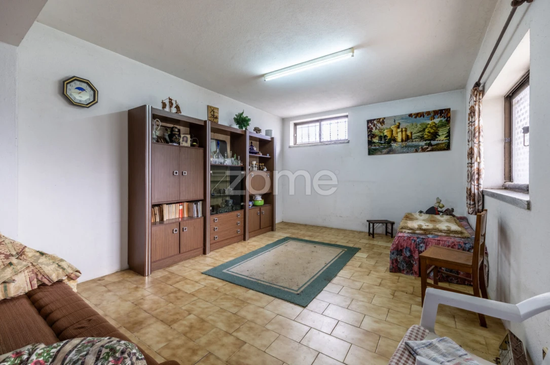 Moradia T2 para Venda em Alcobaça e Vestiaria Foto 36