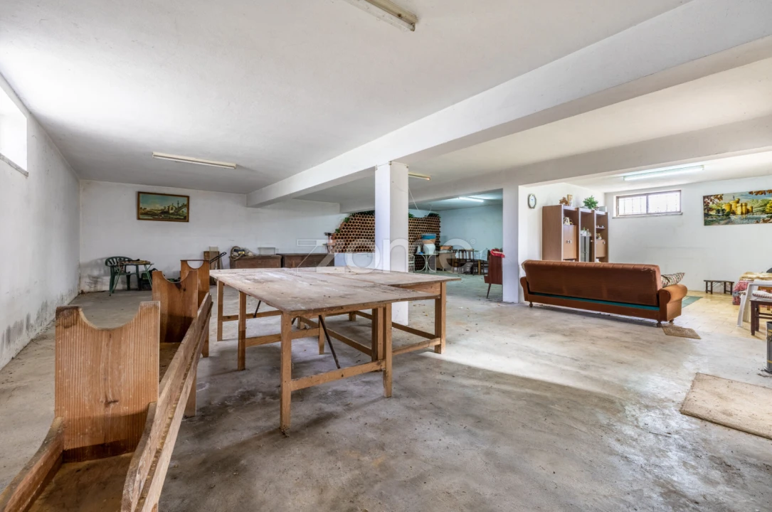 Moradia T2 para Venda em Alcobaça e Vestiaria Foto 37