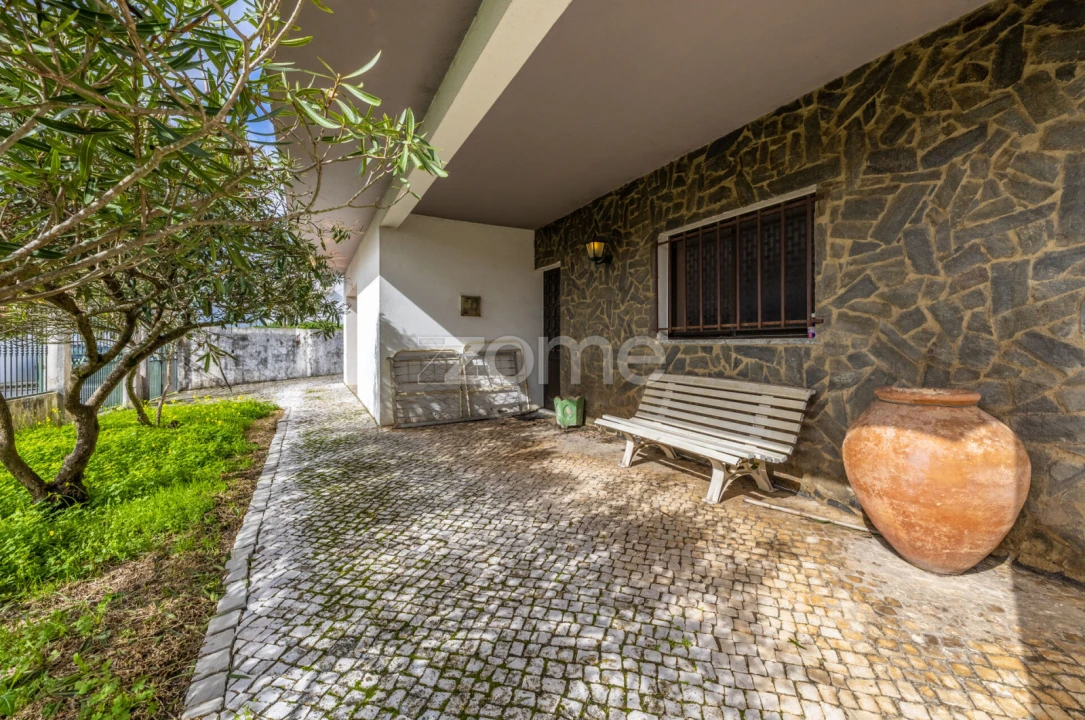 Moradia T2 para Venda em Alcobaça e Vestiaria Foto 42