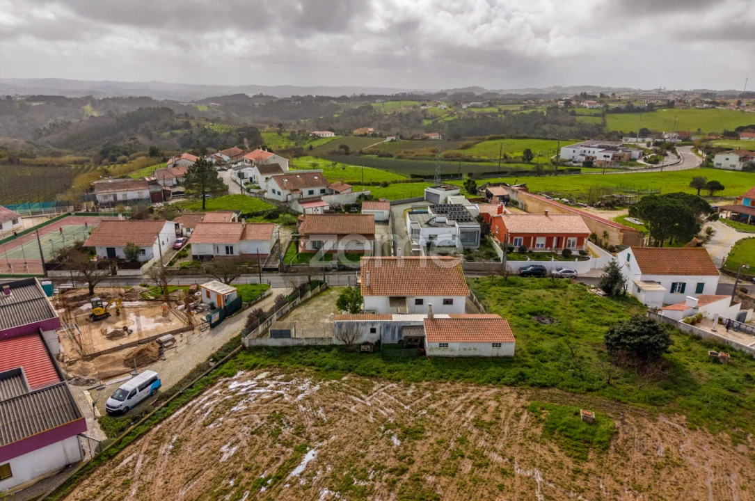Moradia T2 para Venda em Alcobaça e Vestiaria Foto 57