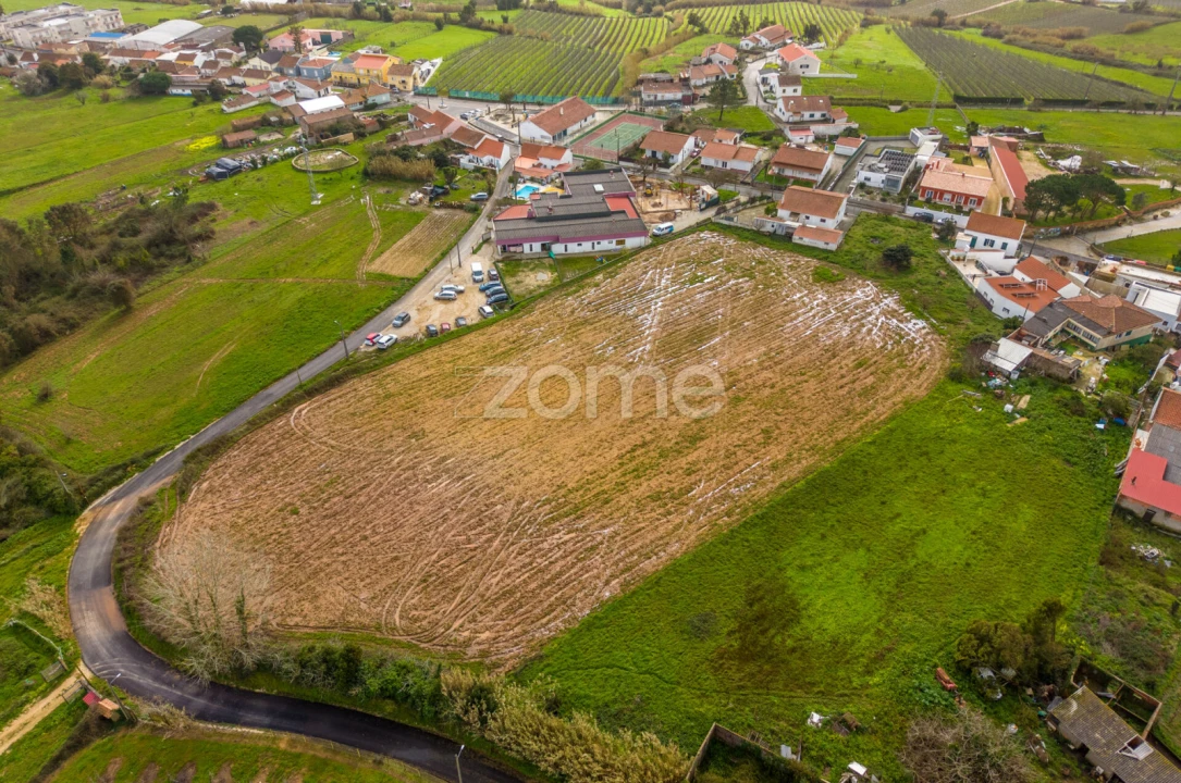 Moradia T2 para Venda em Alcobaça e Vestiaria Foto 66