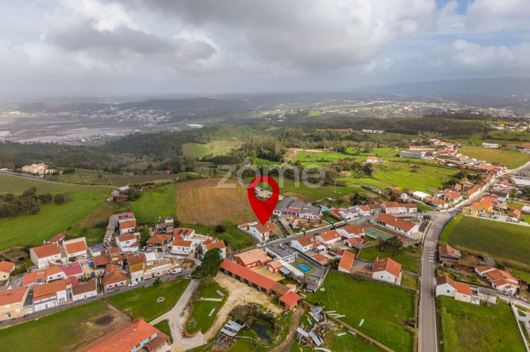 Moradia T2 para Venda em Alcobaça e Vestiaria Foto 74