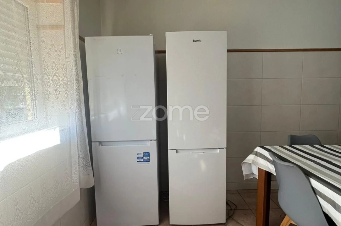 Apartamento T3 para Venda em São Martinho do Bispo e Ribeira de Frades Foto 4