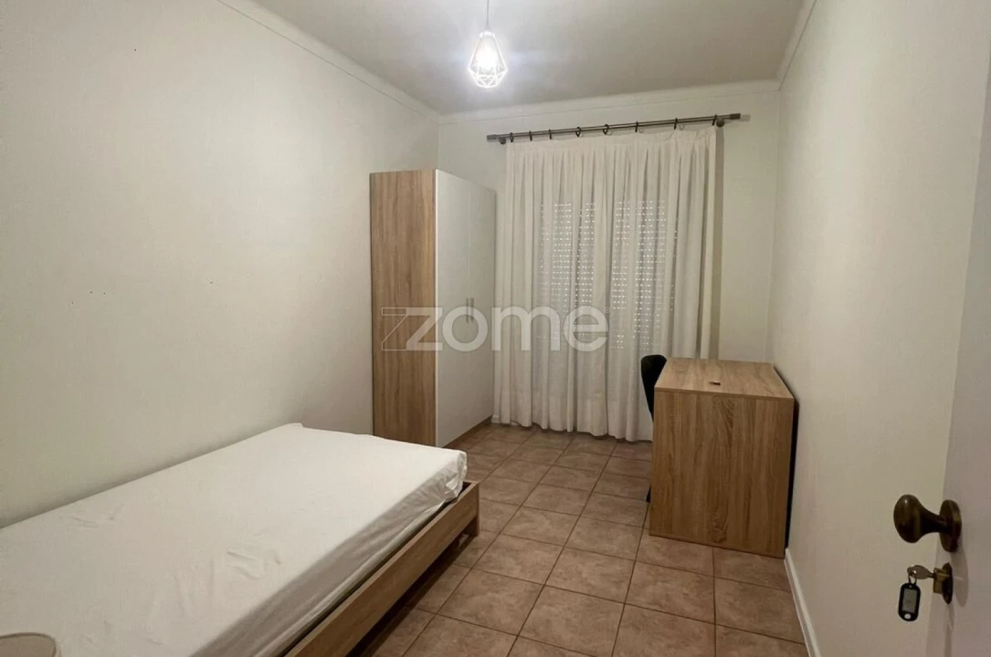 Apartamento T3 para Venda em São Martinho do Bispo e Ribeira de Frades Foto 6