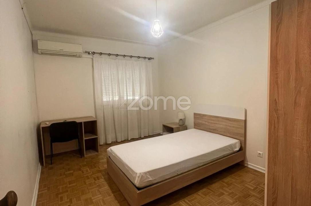 Apartamento T3 para Venda em São Martinho do Bispo e Ribeira de Frades Foto 8