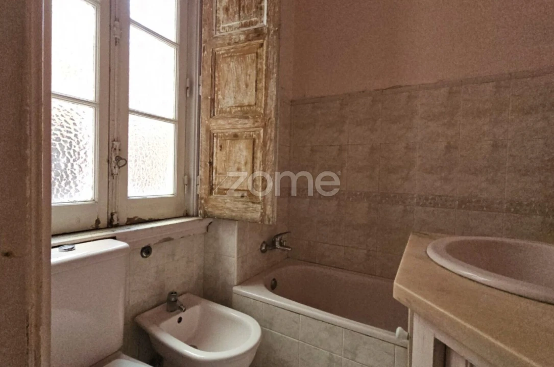 Apartamento T1 para Arrendamento em Areeiro Foto 8