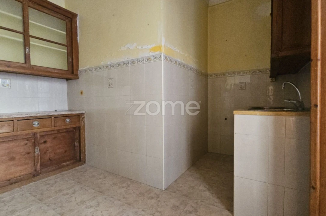 Apartamento T1 para Arrendamento em Areeiro Foto 12