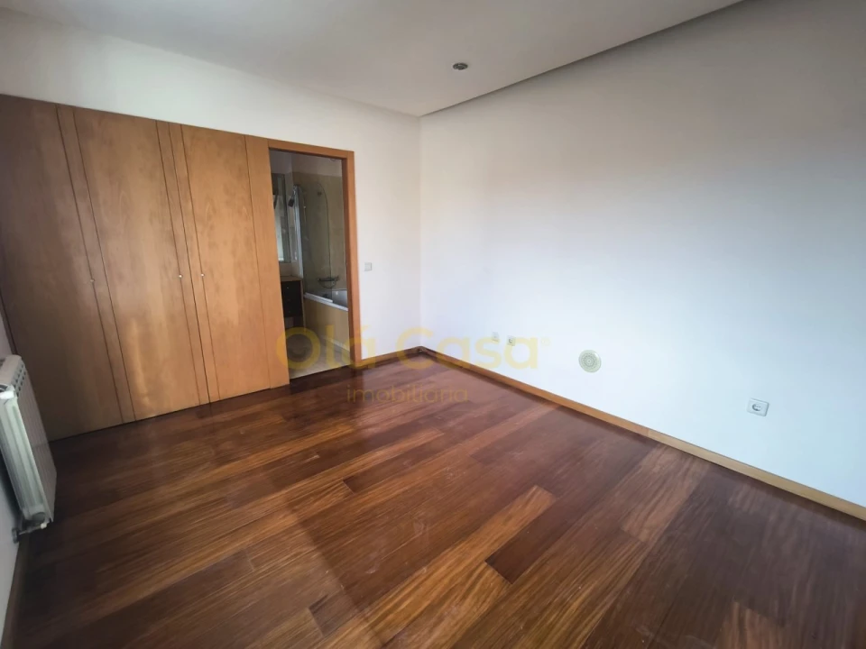 Apartamento T1 para Venda em Canidelo Foto 5