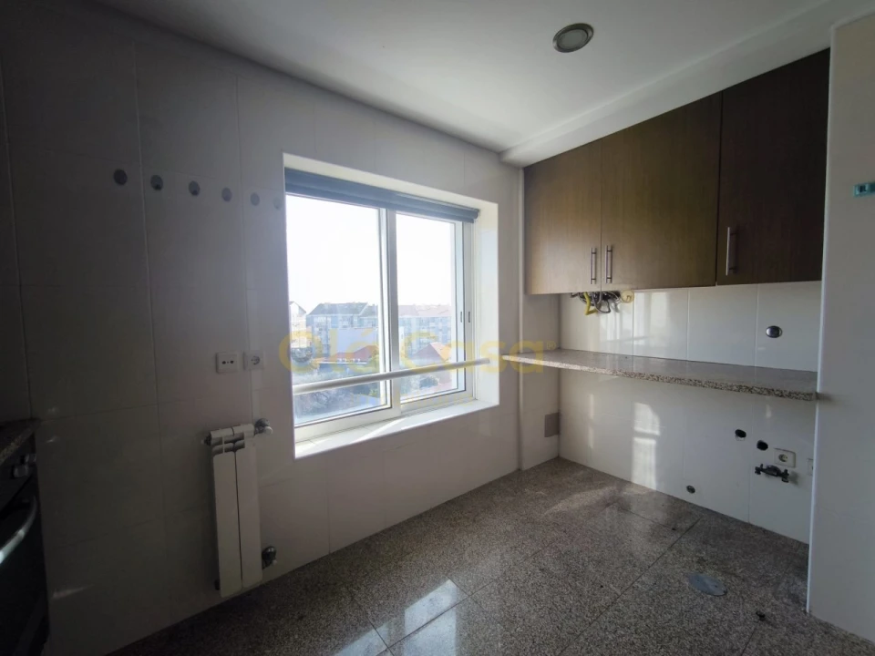 Apartamento T1 para Venda em Canidelo Foto 19