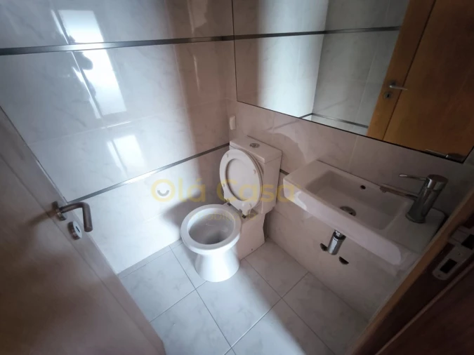 Apartamento T1 para Venda em Canidelo Foto 9