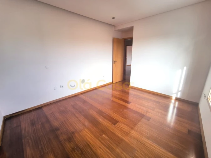 Apartamento T1 para Venda em Canidelo Foto 14