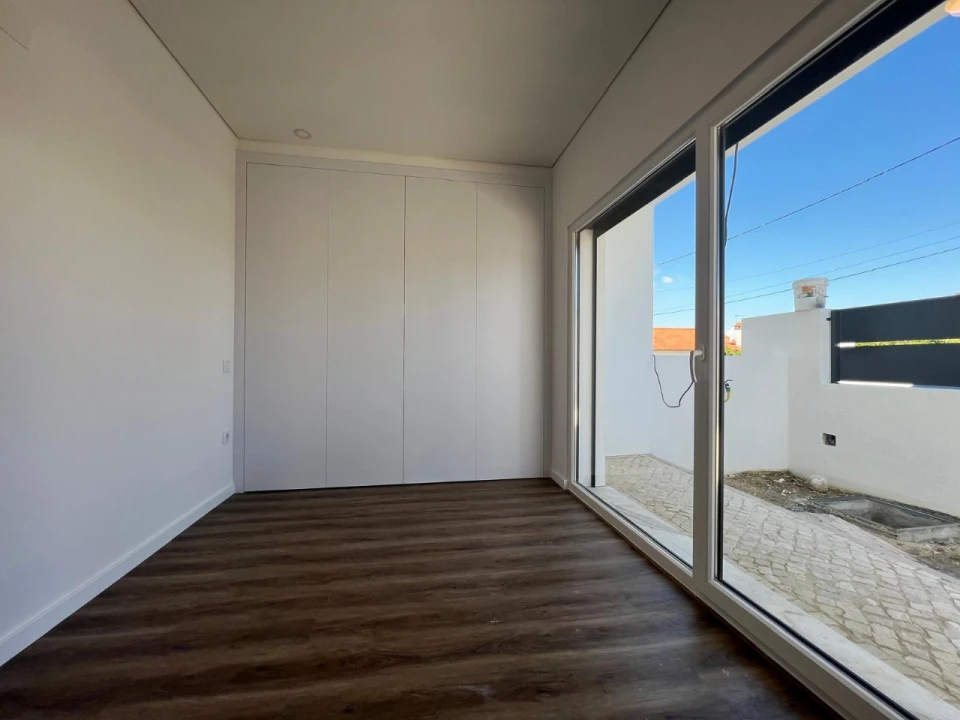 Moradia T3 para Venda em Fernao Ferro Foto 11