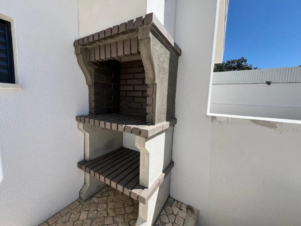 Moradia T3 para Venda em Fernao Ferro Foto 17