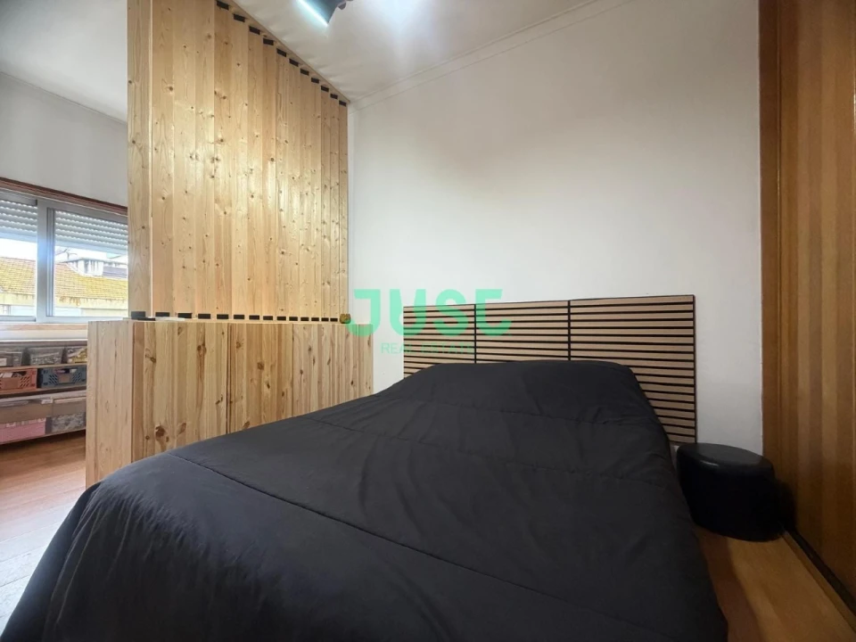 Apartamento T2 para Venda em Amora Foto 14