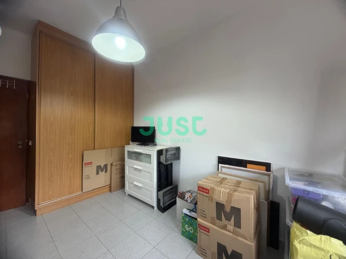 Apartamento T2 para Venda em Amora Foto 17