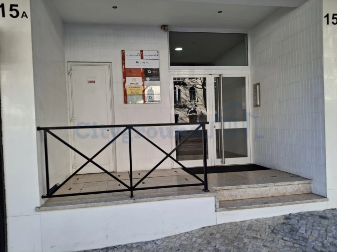 Escritório para Arrendamento em Arroios Foto 3