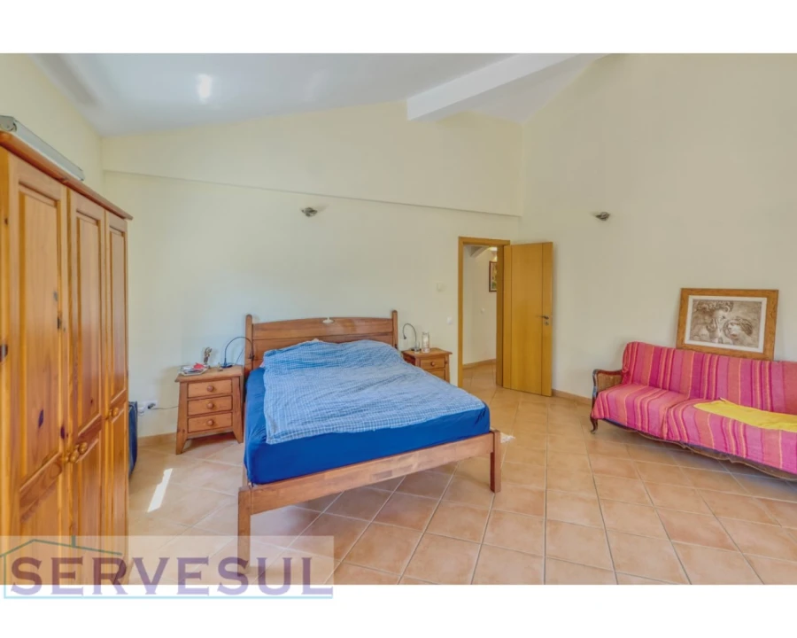 Moradia T4 para Venda em Silves Foto 17